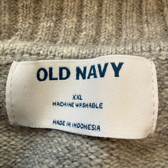 Old Navy Light Gray Cowl Neck Sweater - Picture 4 of 5